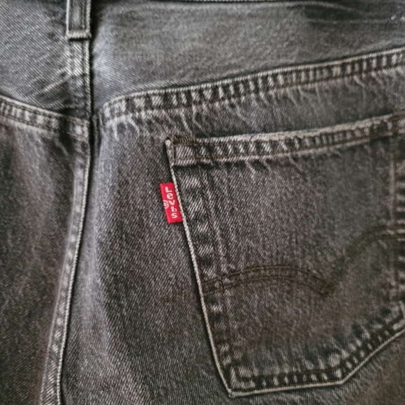 Vintage Levi’s Black Mom Ankle Jeans - Size 10 - Picture 3 of 8